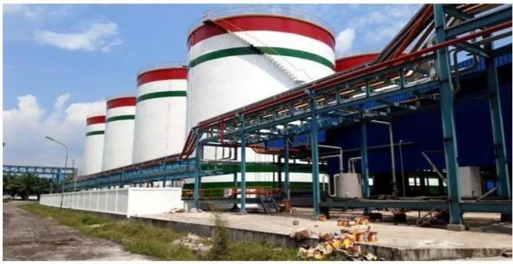 Illustrative photo of storage tanks work