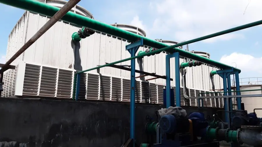 Cooling tower with pipework
