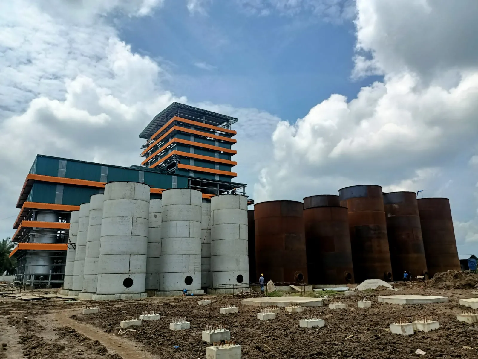 Storage tanks at PT Tanimas Resources International